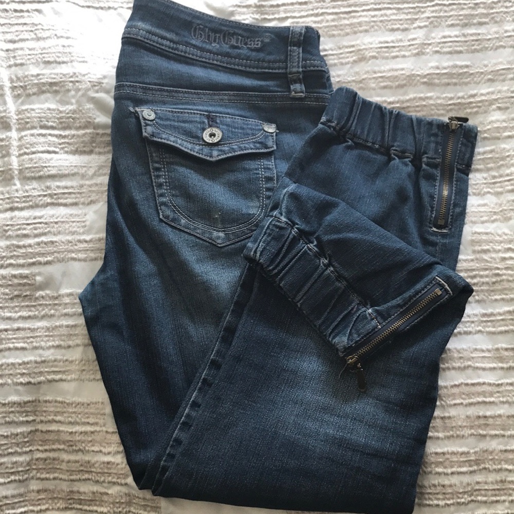 G by Guess low rise cropped jeans size 26